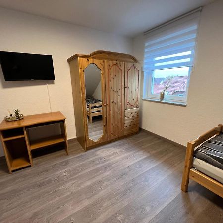 Ferienwohnung Loewen Wabern Экстерьер фото